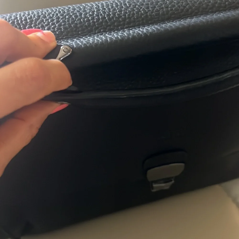 Reaction Kenneth Cole Leather Laptop Briefcase NWT